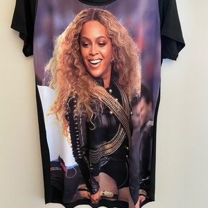 Beyoncé Super Bowl shirt